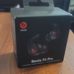 Beats Fit Pro Wireless Earbuds - Black